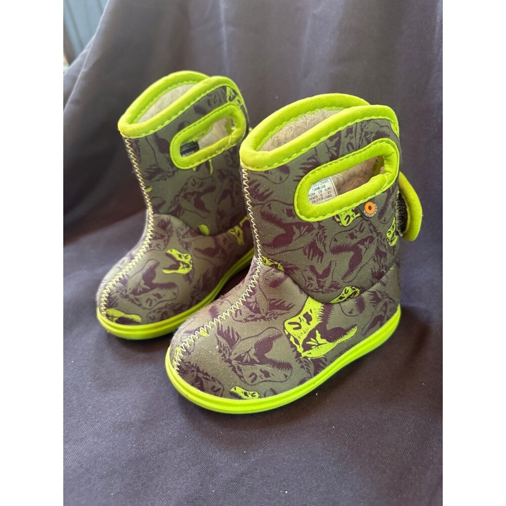 Bogs size toddler 5 c thermal insulated winter boots green dinosaurs